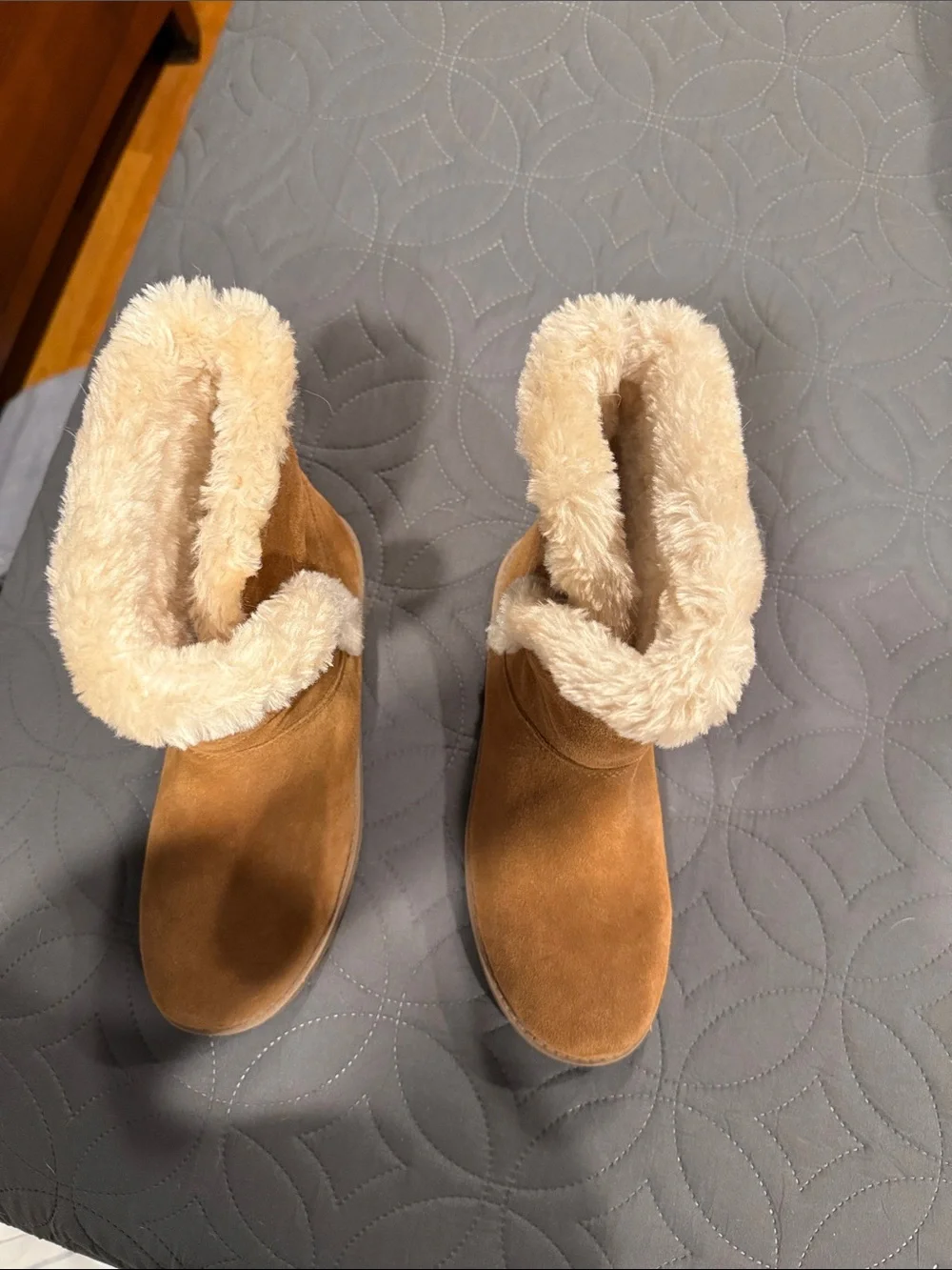 Women's Suede Faux-Fur Lined Winter Boots - Chestnut